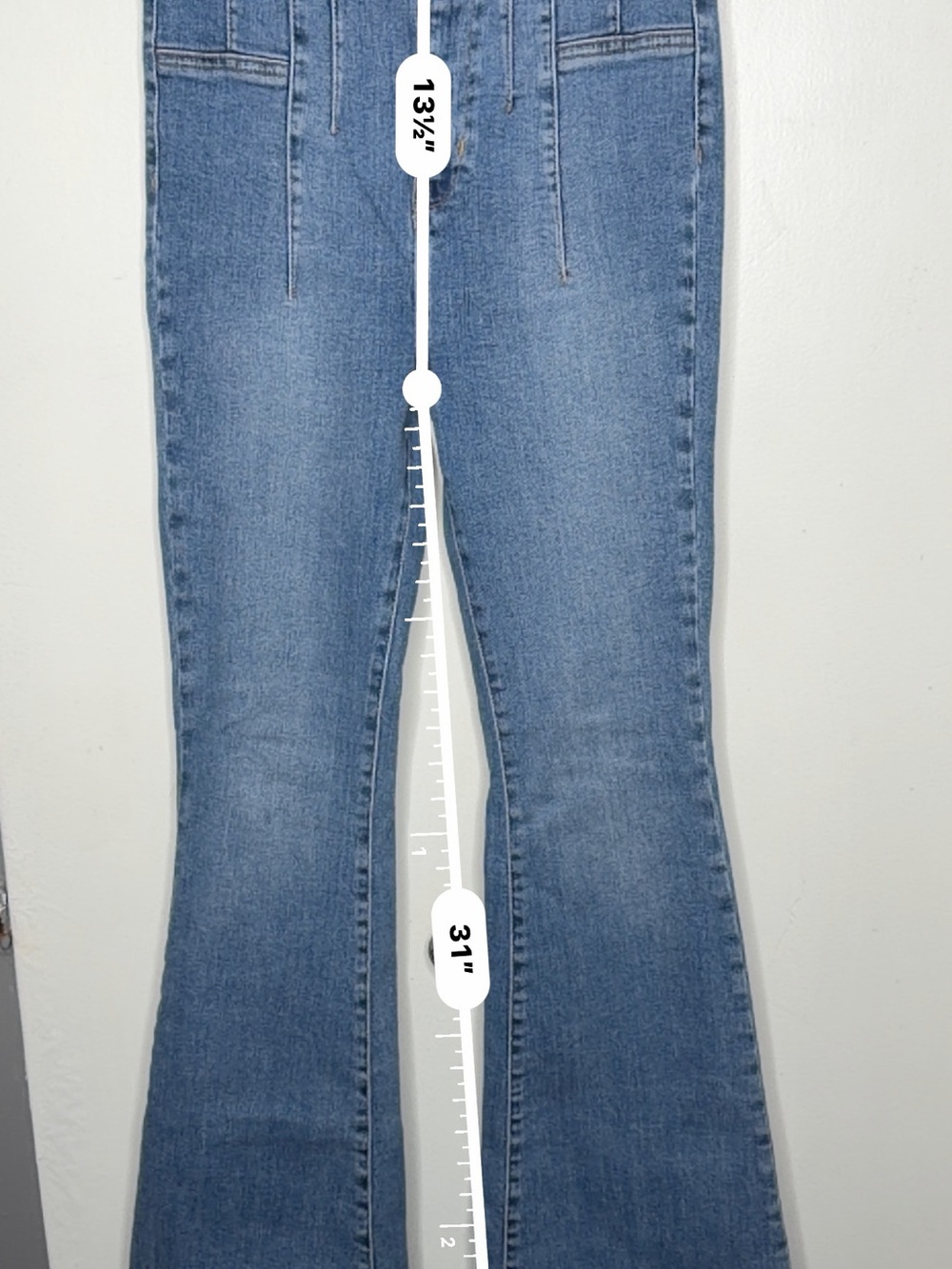 FREE PEOPLE We The Free Jayde Flare Jeans Women's Sz 28 Blue Light Wash Boho 70s - Picture 10 of 10